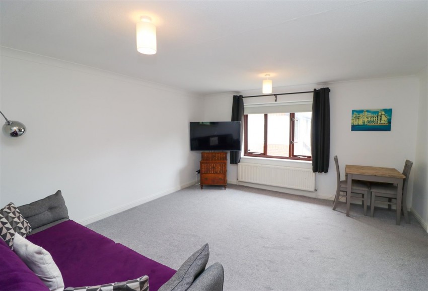 Images for Saddleback Way, Fleet
