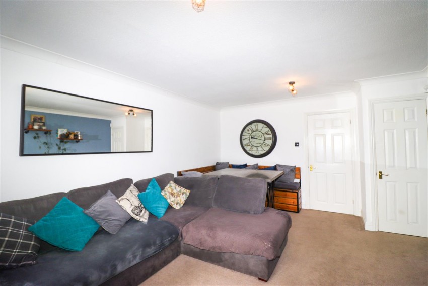 Images for Aldershot Road, Church Crookham