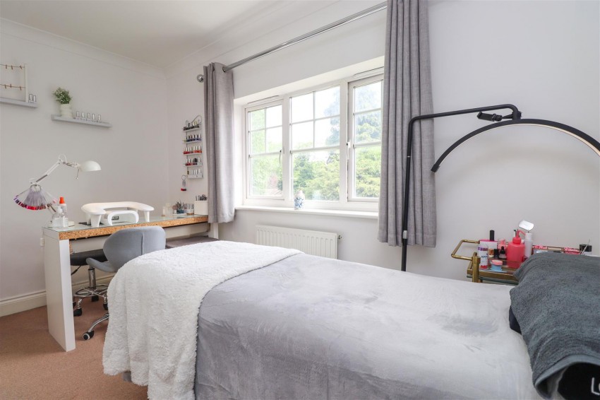 Images for Queens Road, North Warnborough