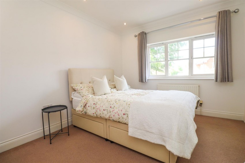 Images for Queens Road, North Warnborough