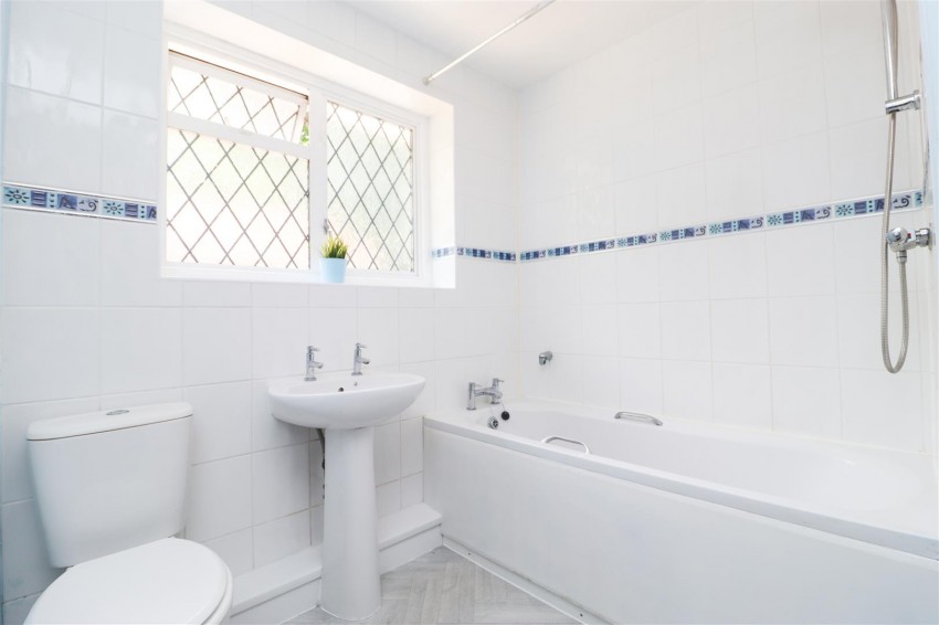 Images for Fleming Close, Farnborough