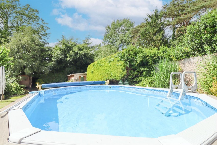 Images for Folly Close, Fleet