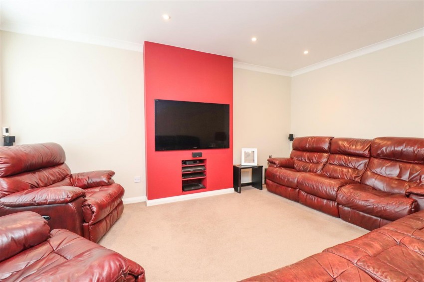 Images for Folly Close, Fleet