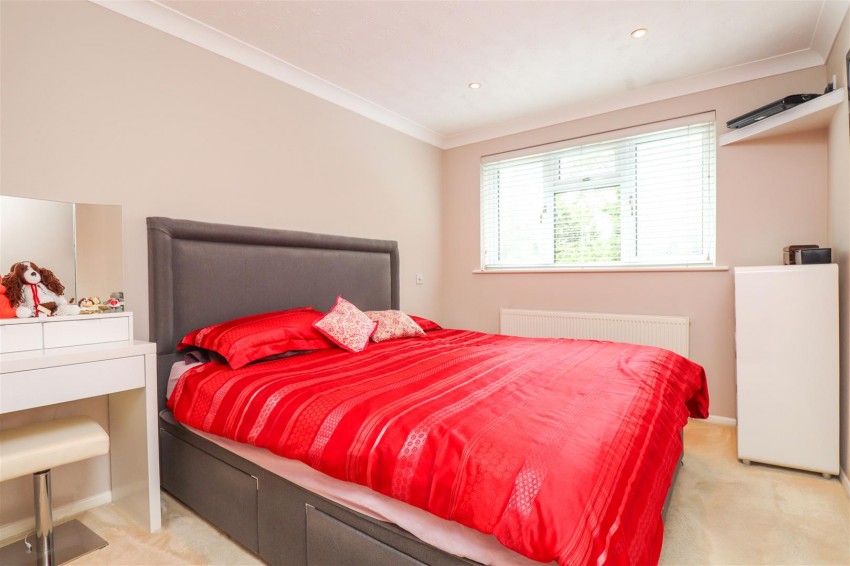 Images for Folly Close, Fleet