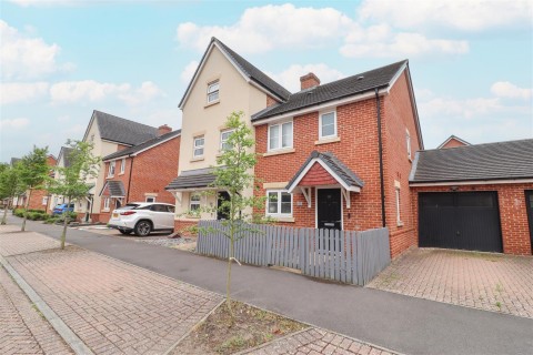 View Full Details for Thompson Way, Farnborough