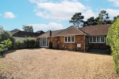 Award Road, Church Crookham, Fleet