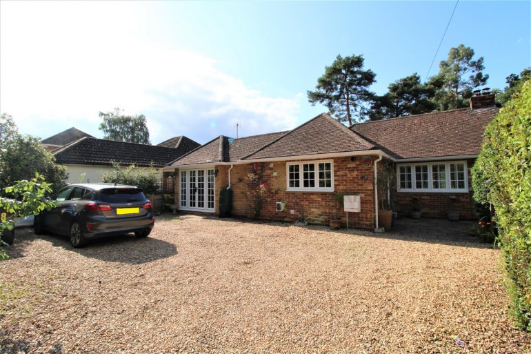 Award Road, Church Crookham, Fleet