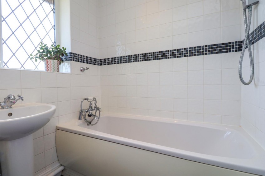 Images for Sian Close, Church Crookham