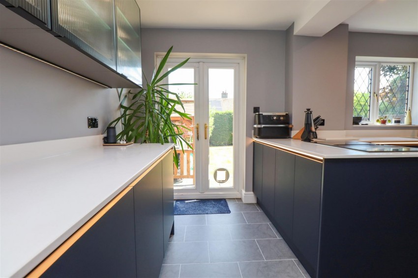 Images for Sian Close, Church Crookham