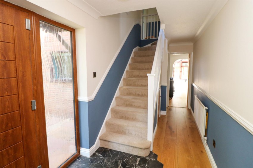 Images for Oaken Copse, Church Crookham, Fleet