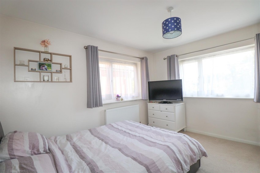 Images for Fleet Road, Farnborough