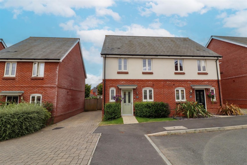 Images for Longbourn Way, Medstead, Alton