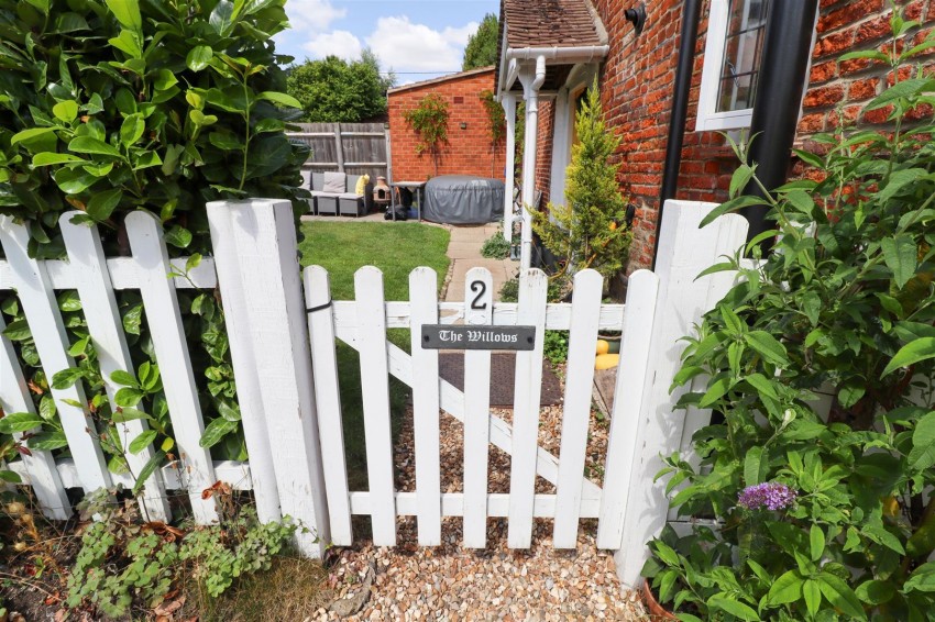 Images for London Road, Hartley Wintney, Hook