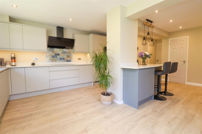 Images for Vivian Close, Church Crookham, Fleet