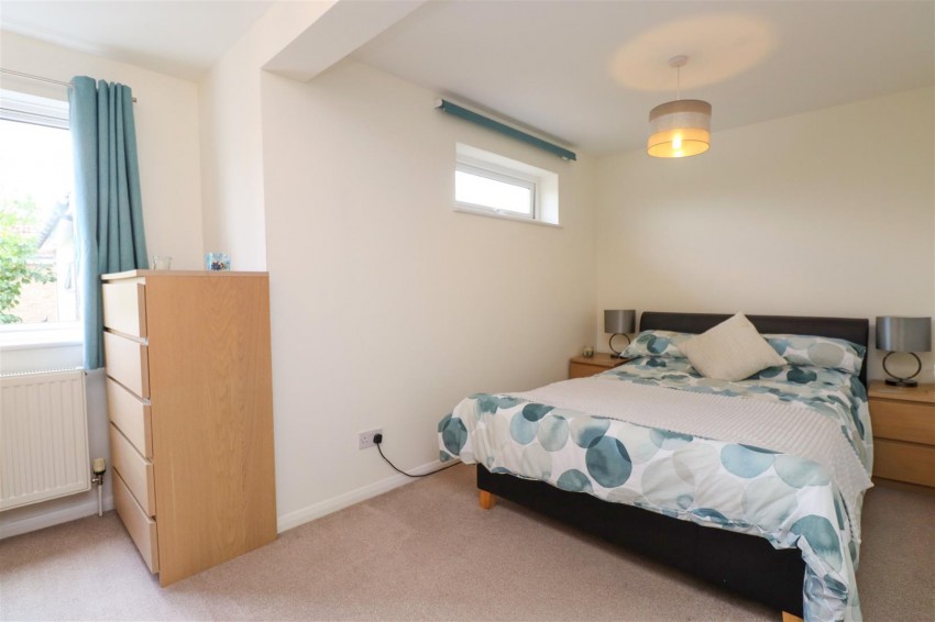 Images for Vivian Close, Church Crookham, Fleet