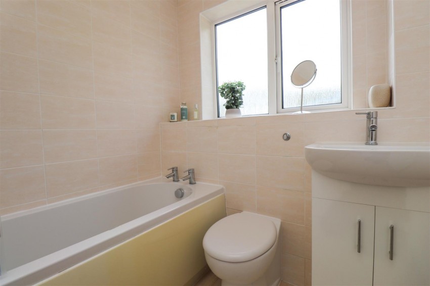 Images for Vivian Close, Church Crookham, Fleet