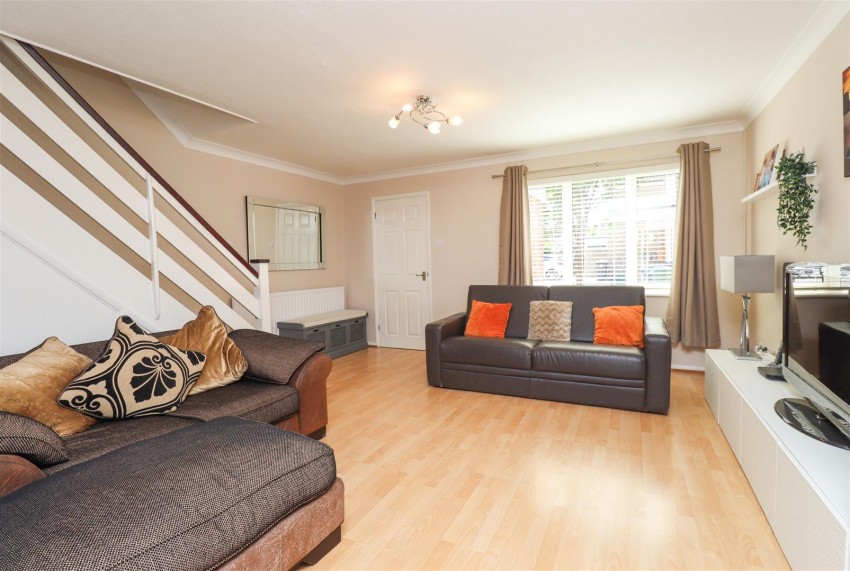 Images for Vivian Close, Church Crookham, Fleet