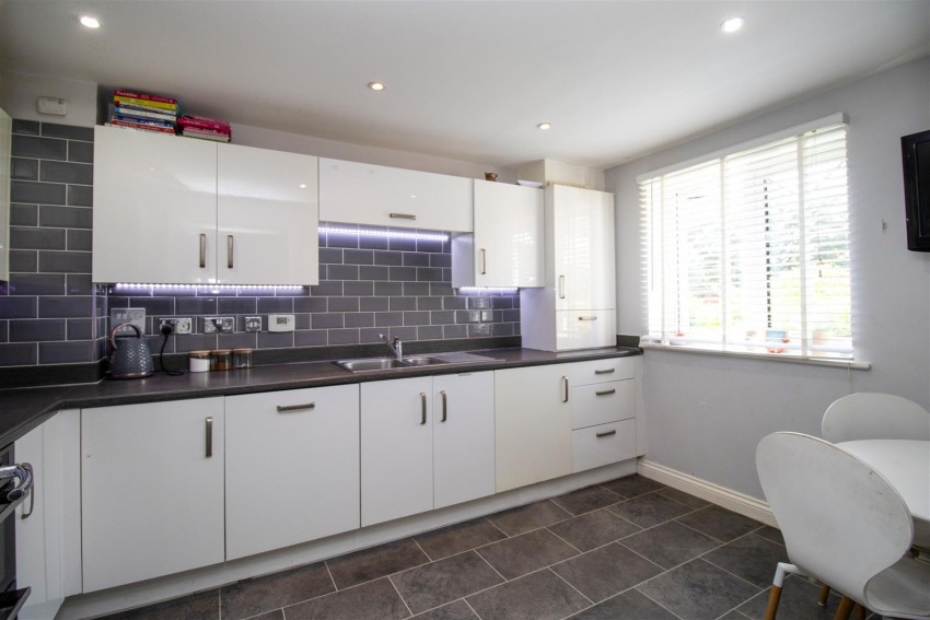 Images for Allamand Close, Church Crookham, Fleet