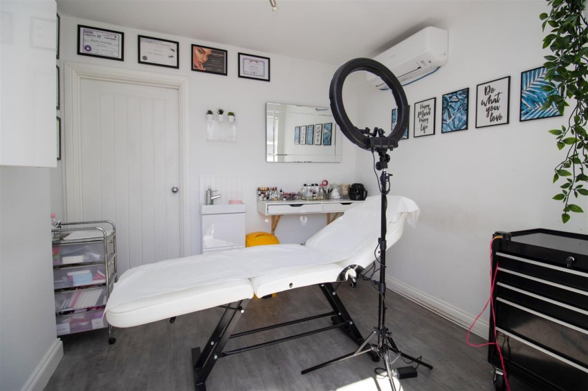 Images for Allamand Close, Church Crookham, Fleet