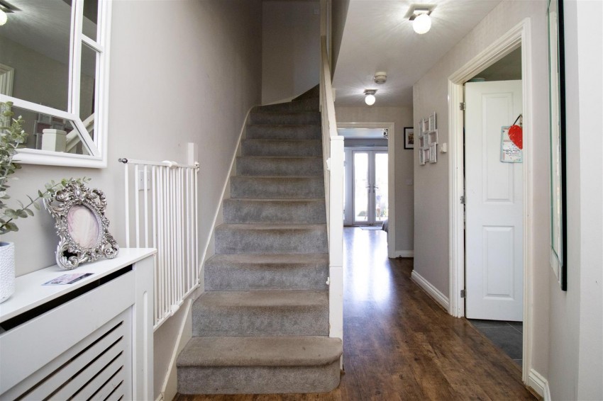 Images for Allamand Close, Church Crookham, Fleet