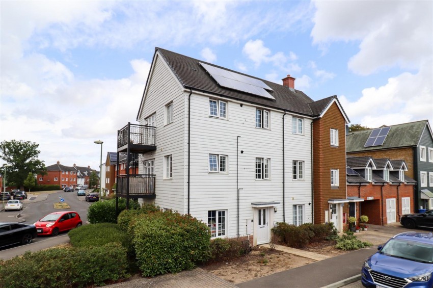 Images for Grenham Court, Church Crookham