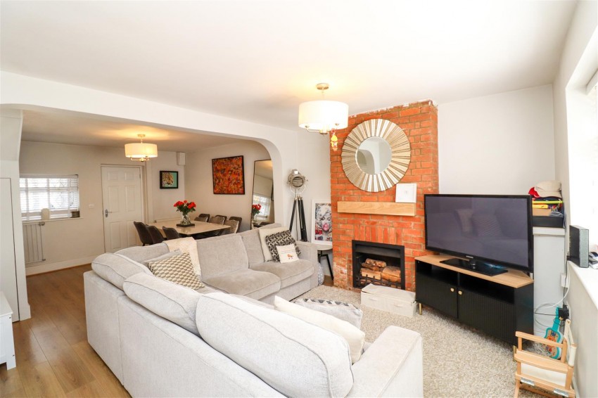 Images for Aldershot Road, Church Crookham, Fleet