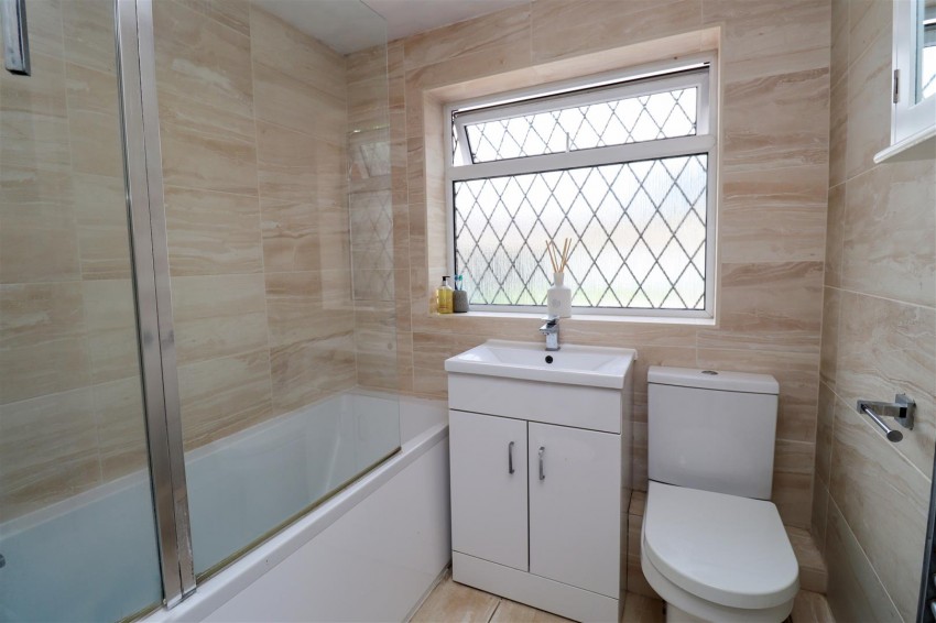 Images for Aldershot Road, Church Crookham, Fleet