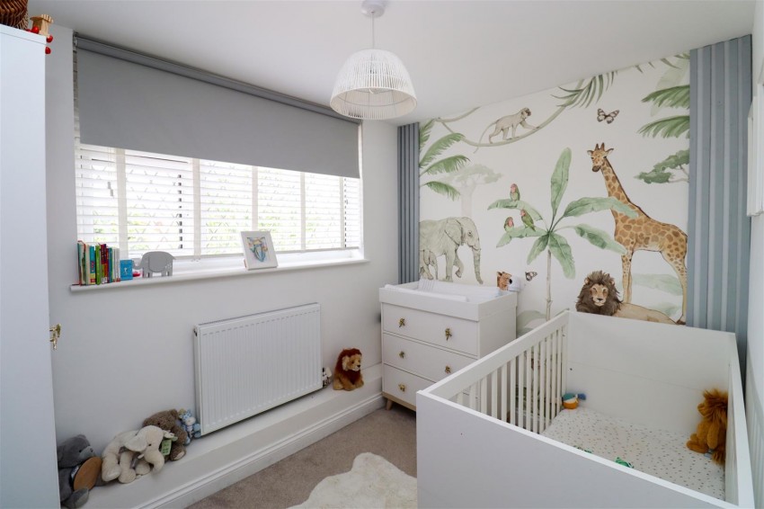 Images for Aldershot Road, Church Crookham, Fleet