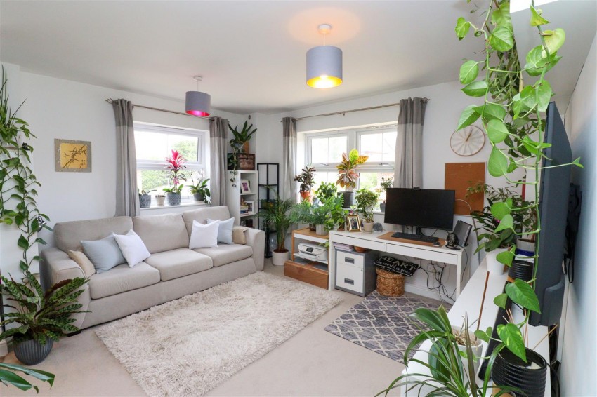 Images for Tudgey Gardens, Crookham Village, Fleet
