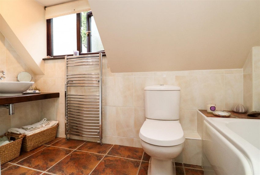 Images for Church Lane, Ewshot, Farnham