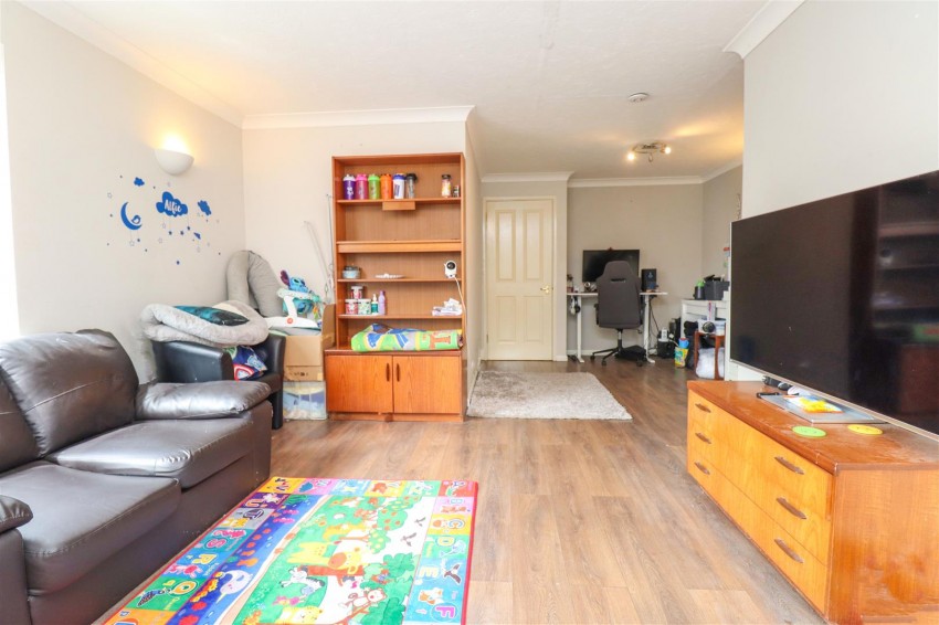 Images for Wooland Court, Church Crookham