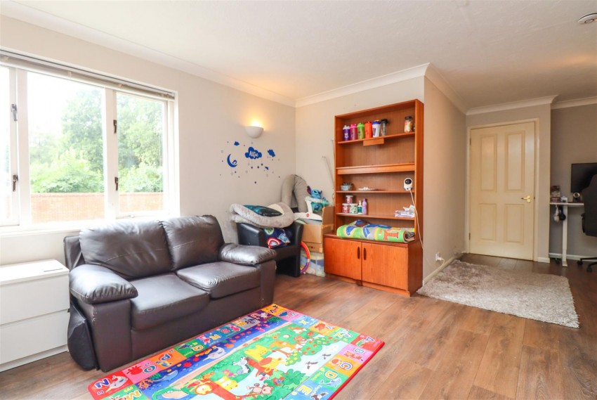 Images for Wooland Court, Church Crookham