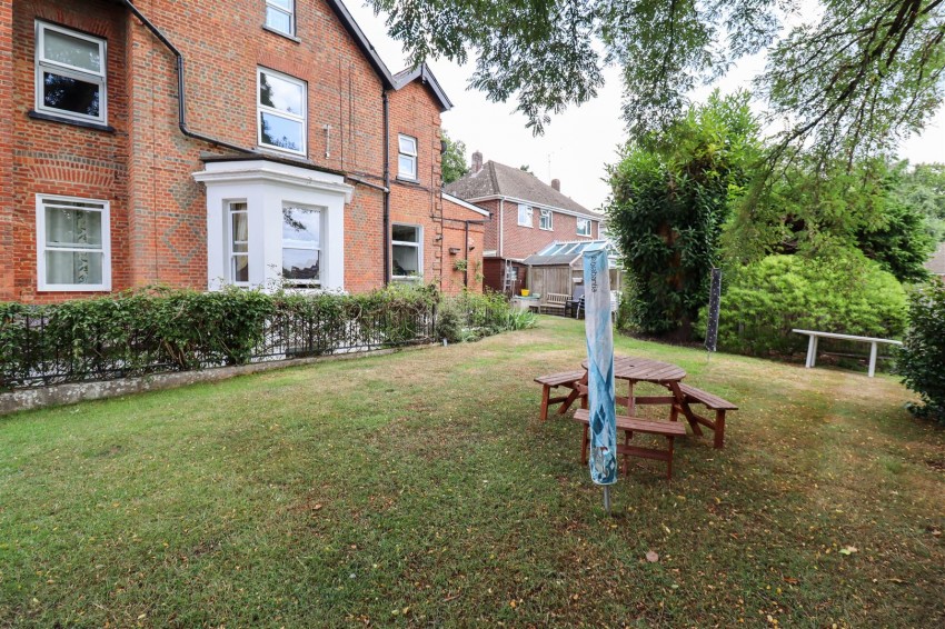 Images for Reading Road South, Fleet