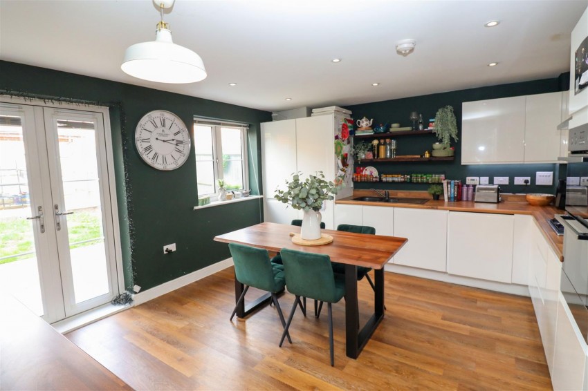 Images for Jubilee Drive, Church Crookham, Fleet
