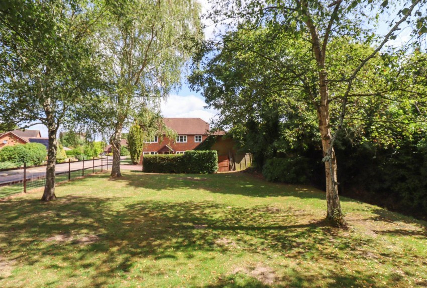 Images for Derbyfields, North Warnborough