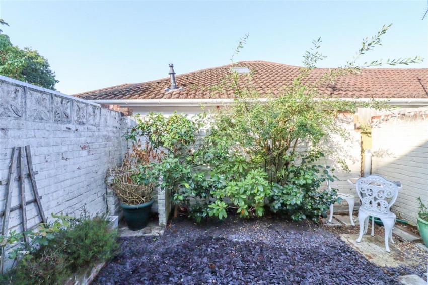 Images for Basingbourne Road, Fleet