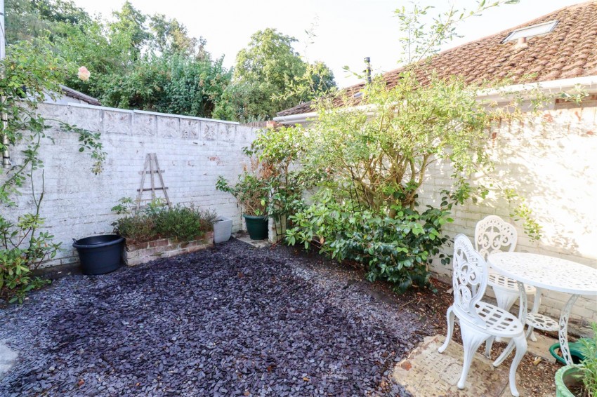 Images for Basingbourne Road, Fleet