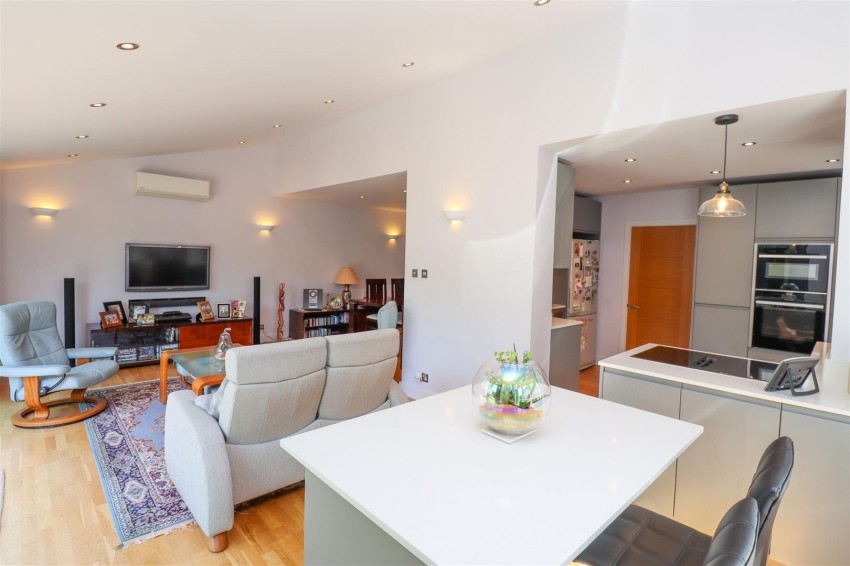 Images for Larchfield Road, Fleet