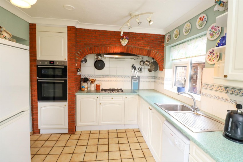 Images for Nursery Close, Fleet