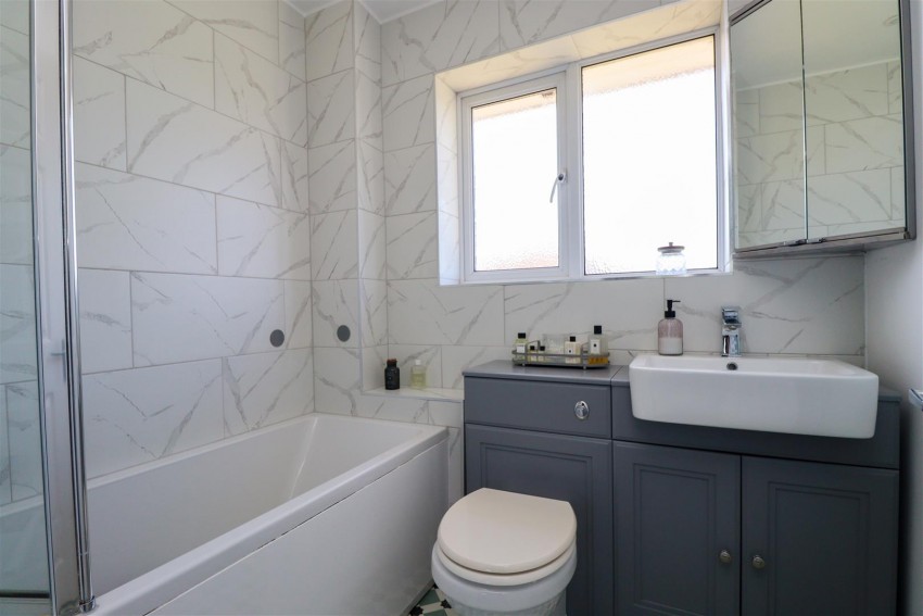 Images for Twisell Thorne, Church Crookham, Fleet