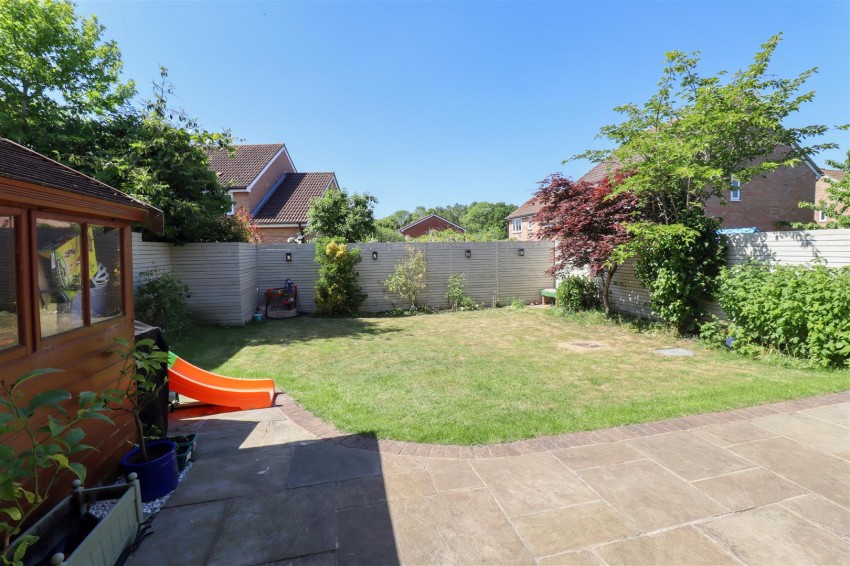 Images for Twisell Thorne, Church Crookham, Fleet