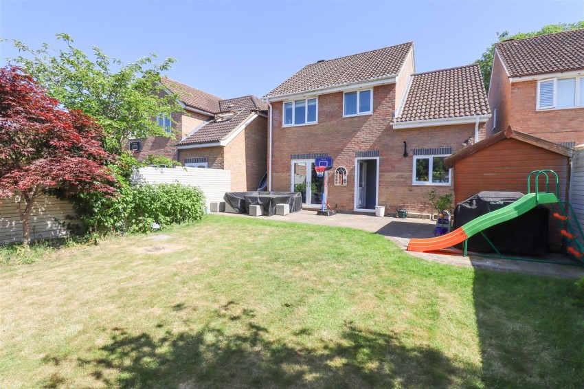 Images for Twisell Thorne, Church Crookham, Fleet