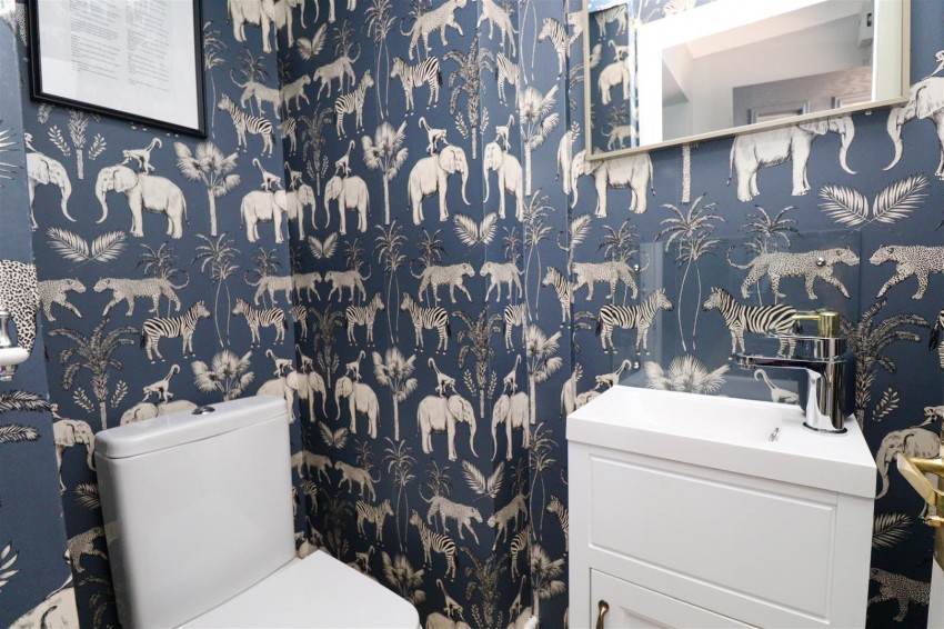 Images for Twisell Thorne, Church Crookham, Fleet