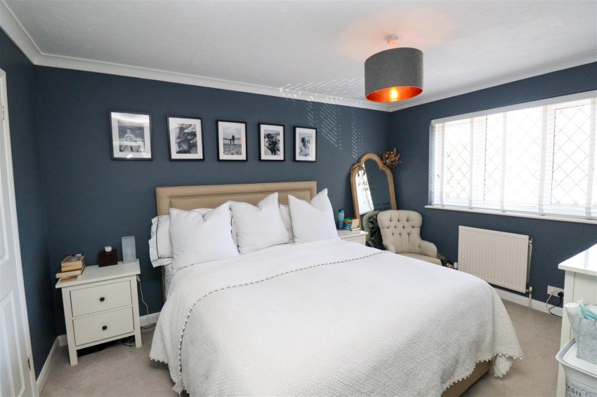 Images for Twisell Thorne, Church Crookham, Fleet