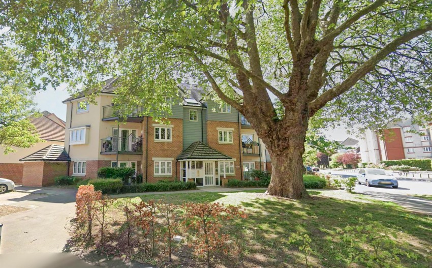 Images for Deadbrook Lane, Aldershot