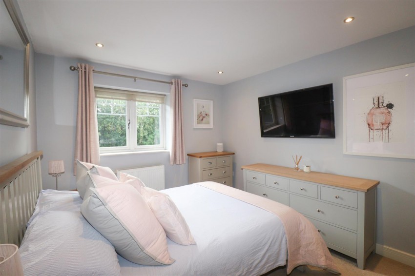 Images for Highfield Road, Farnborough