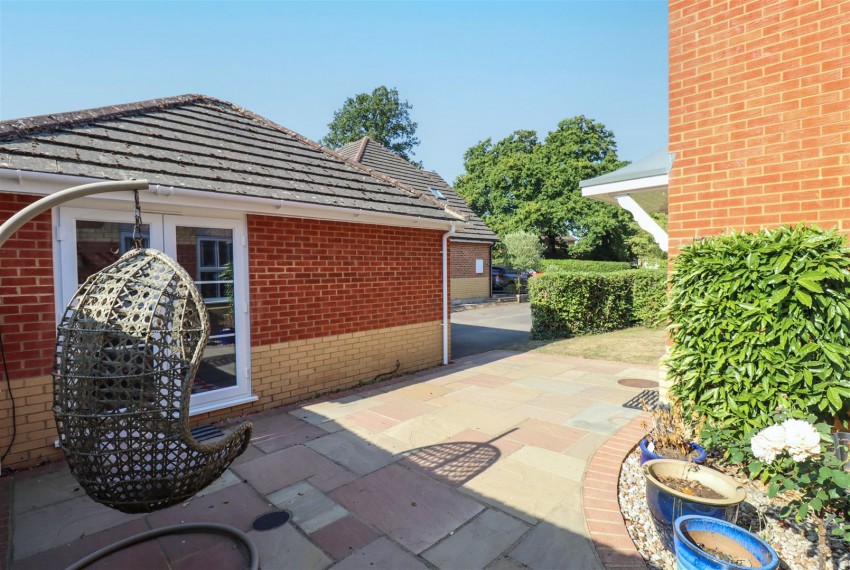 Images for Leger Close, Church Crookham, Fleet