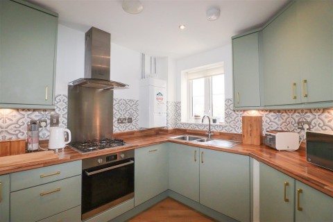 Deadbrook Lane, Aldershot
