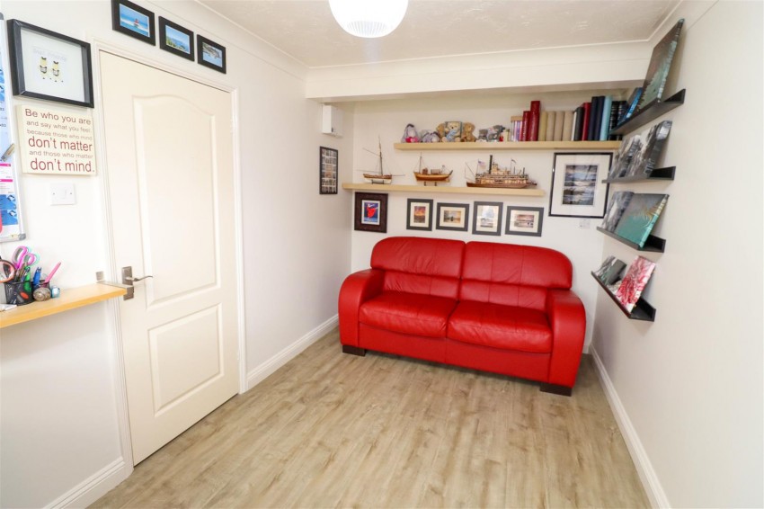 Images for Danvers Drive, Church Crookham, Fleet