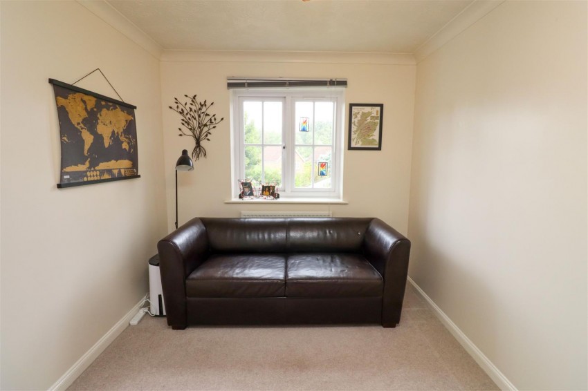 Images for Danvers Drive, Church Crookham, Fleet